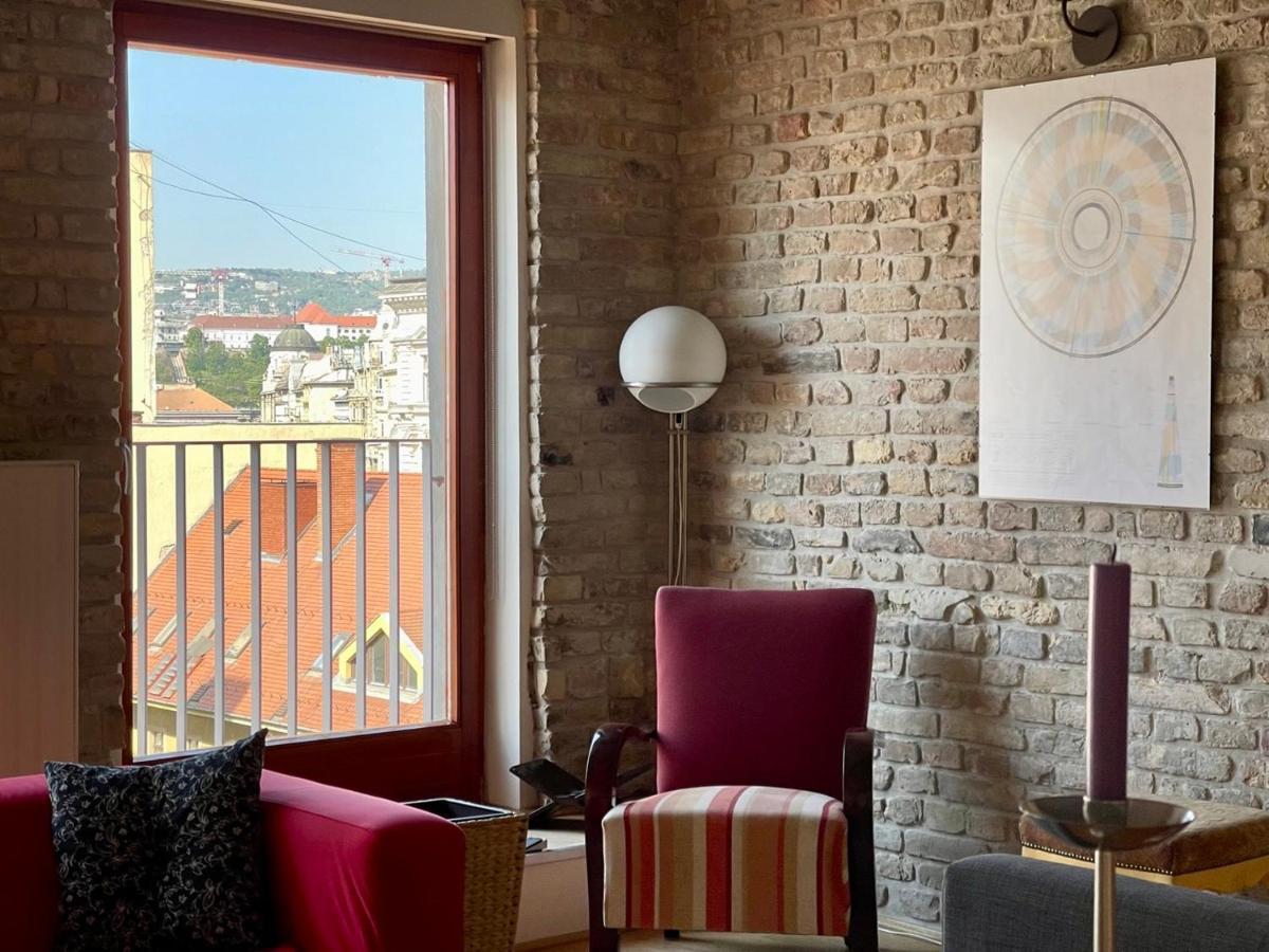 Penthouse W Private Rooftop And Free Parking Budapest Exterior foto